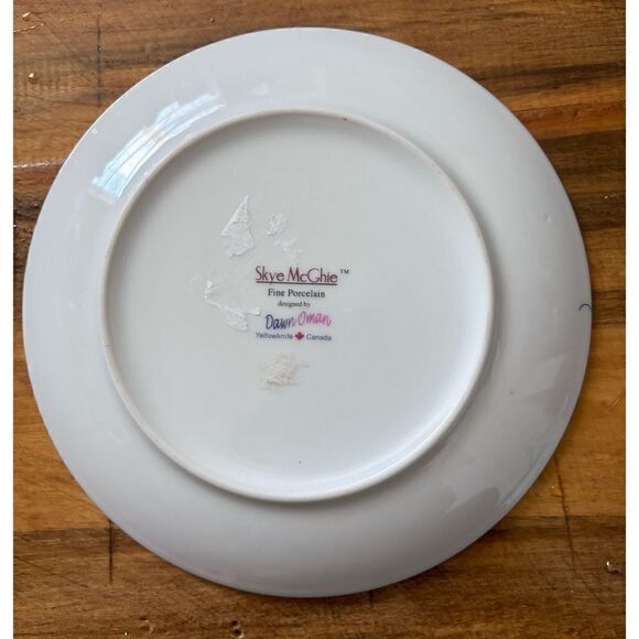 Porcelain Wall Plate Skye McGhie Signed Dawn Oman Yellowknife Canada/ New - Picture 3 of 3